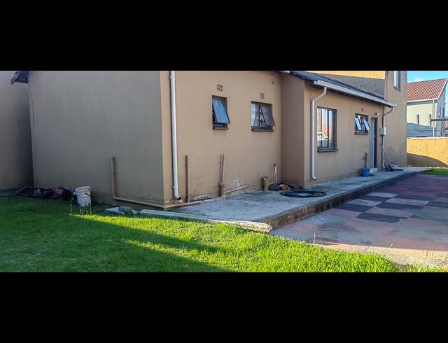 3 BEDROOM HOUSE FOR SALE IN ORMONDE